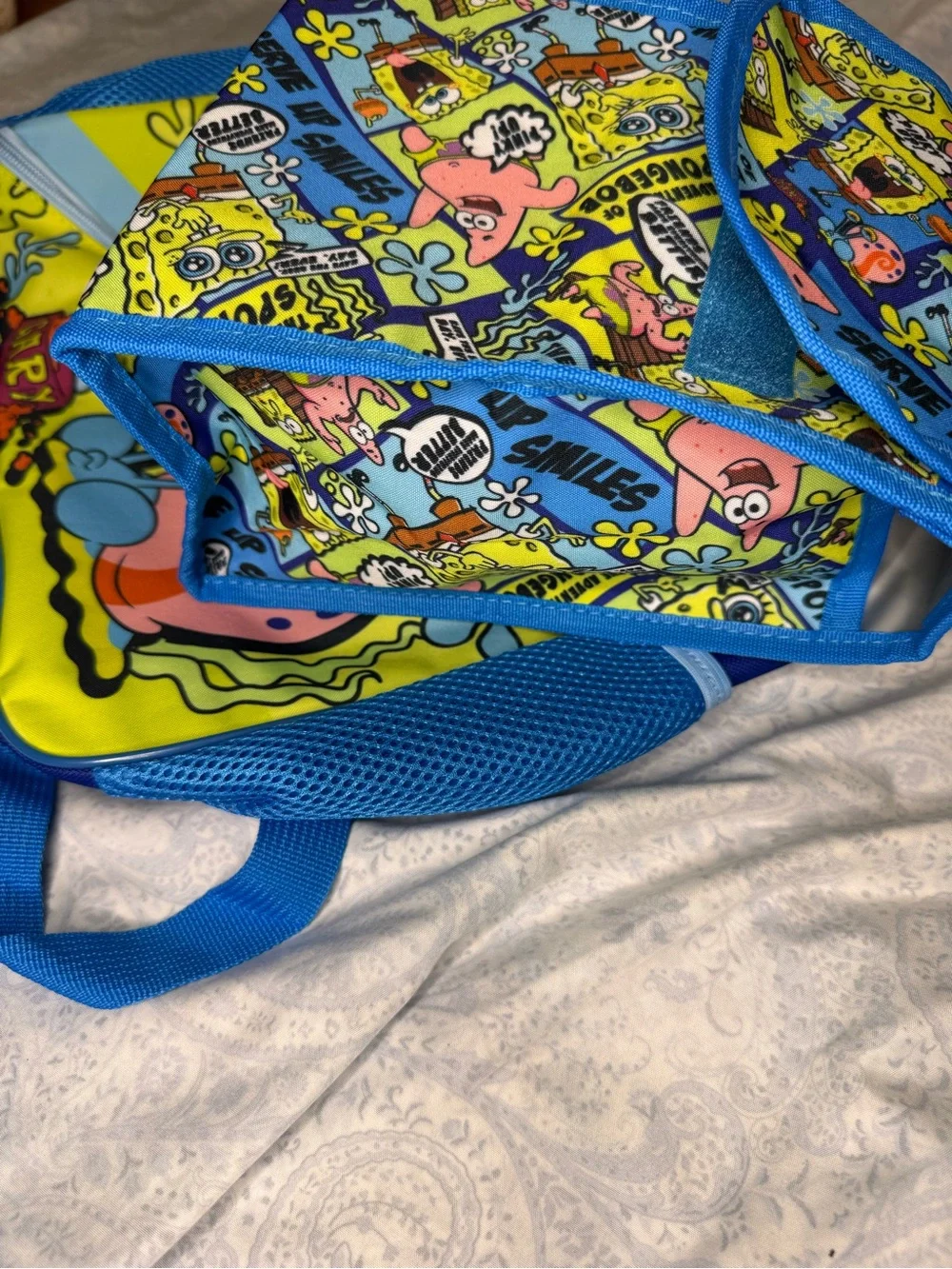 SpongeBob Squarepants 5 piece Backpack Set w/ Bottle, Pouch, Lunch Bag, Clip